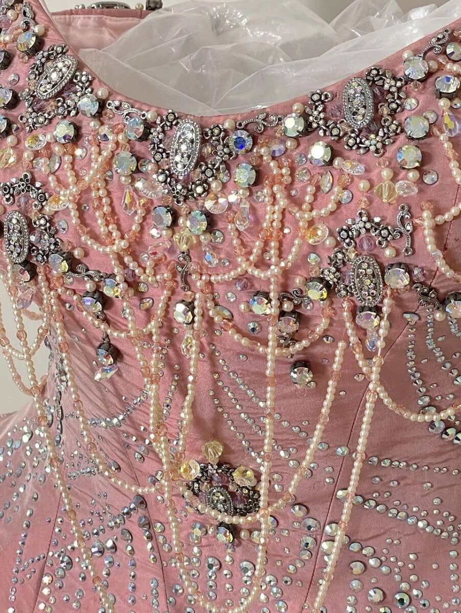 Alluring Strapless Evening Gowns A-Line Ruffled Tulle Beading Rhinestone Prom Dress AP2414