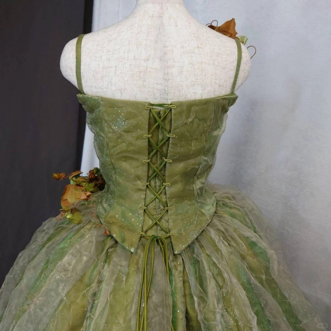 Stunning Spaghetti Strap A-Line Evening Gowns Sequins Handmade Flowers Ruched Tulle Prom Dress AP2423