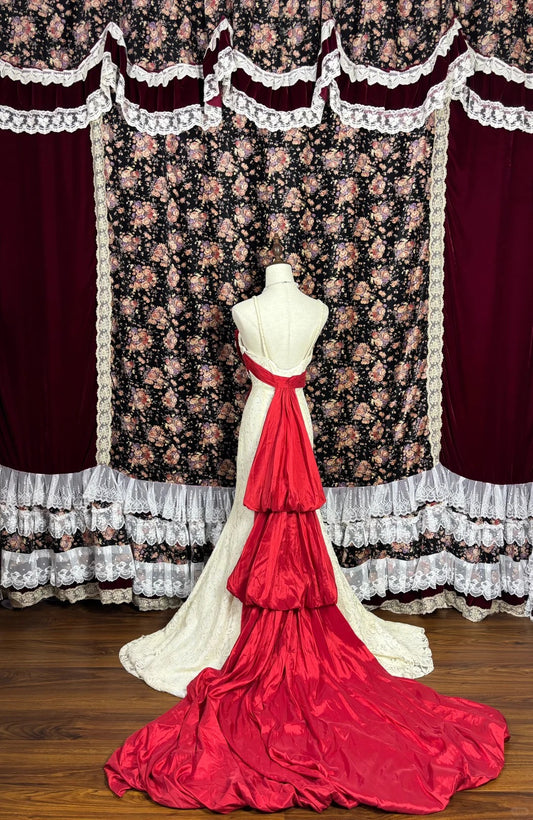 Ornate Spaghetti Strap Sheath Evening Gowns Handmade Flower Beaded Bow Prom Dress AP2437