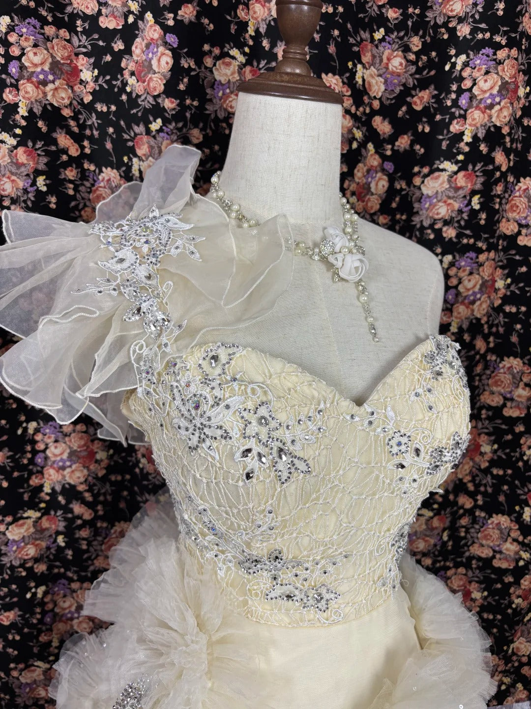 Fantastic One Shoulder A-Line Birthday Party Outfit Beading Rhinestone Ruffled Tulle Homecoming Dress AP2441