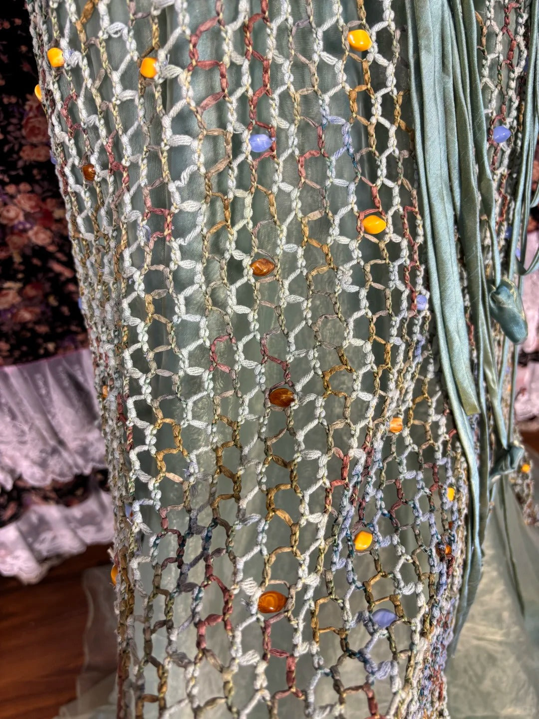 Vintage Halter Neck A-Line Evening Gowns Sequins Stone Beaded Handmade Flowers Prom Dress AP2450