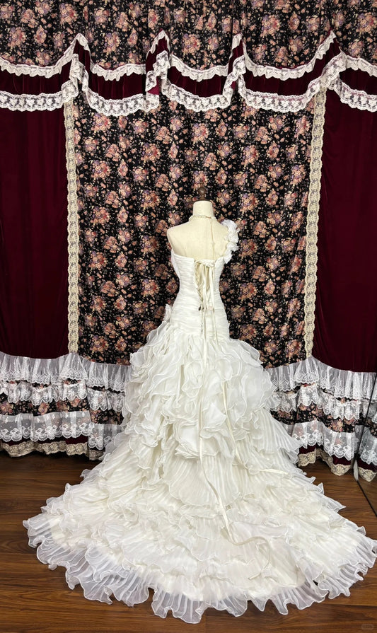 Unique One Shoulder A-Line Bridal Dresses Handmade Flowers Ruffled Long Wedding Dress AP2523