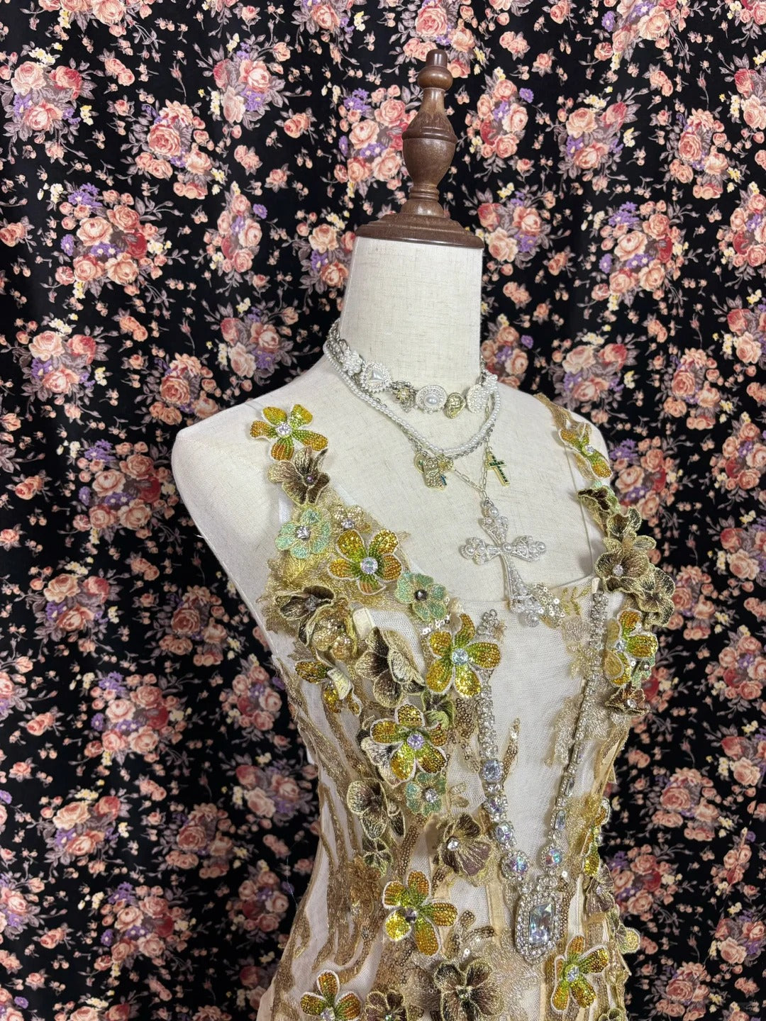 Charming Spaghetti Strap Tulle Mermaid Evening Gowns Appliques Beaded Sequins Rhinestone Prom Dress AP2541