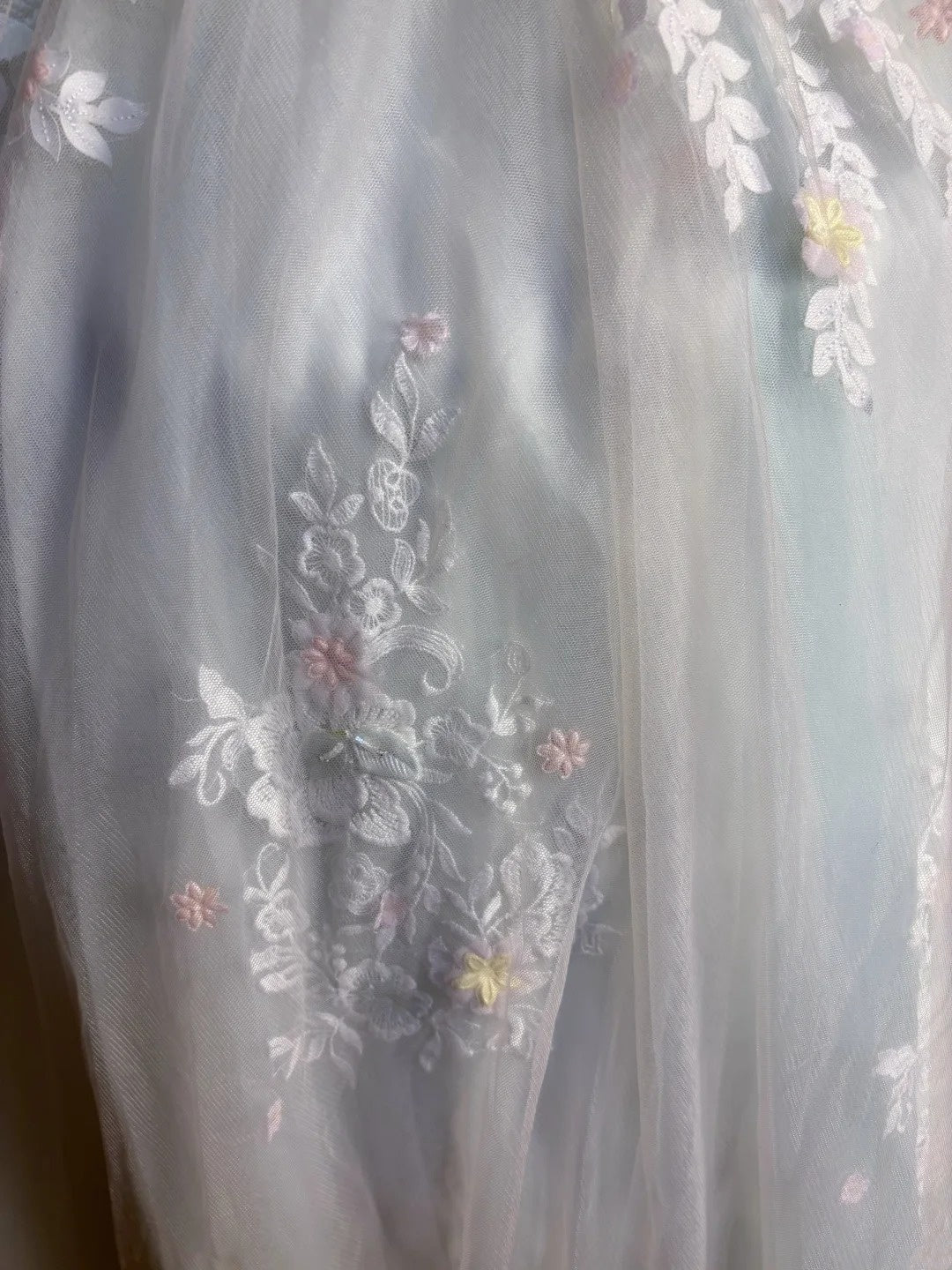 Luxury Off-Shoulder A-Line Evening Gowns Appliques Sequins Beading Long Sleeve Prom Dress AP2626