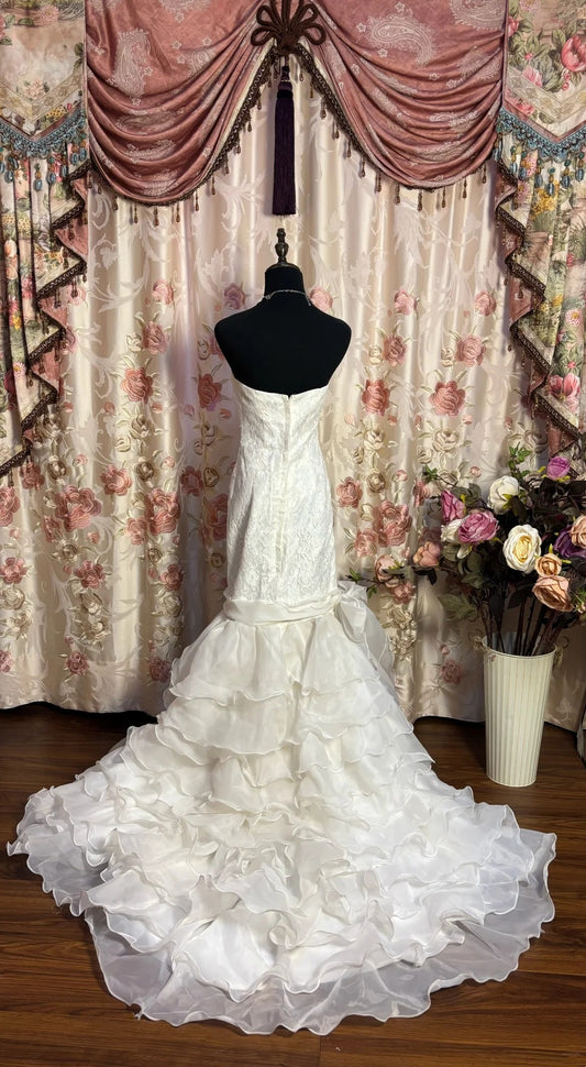 Unique Strapless Ruffled Mermaid Bridal Gowns Beaded Sequins Bow Wedding Dress AP2645