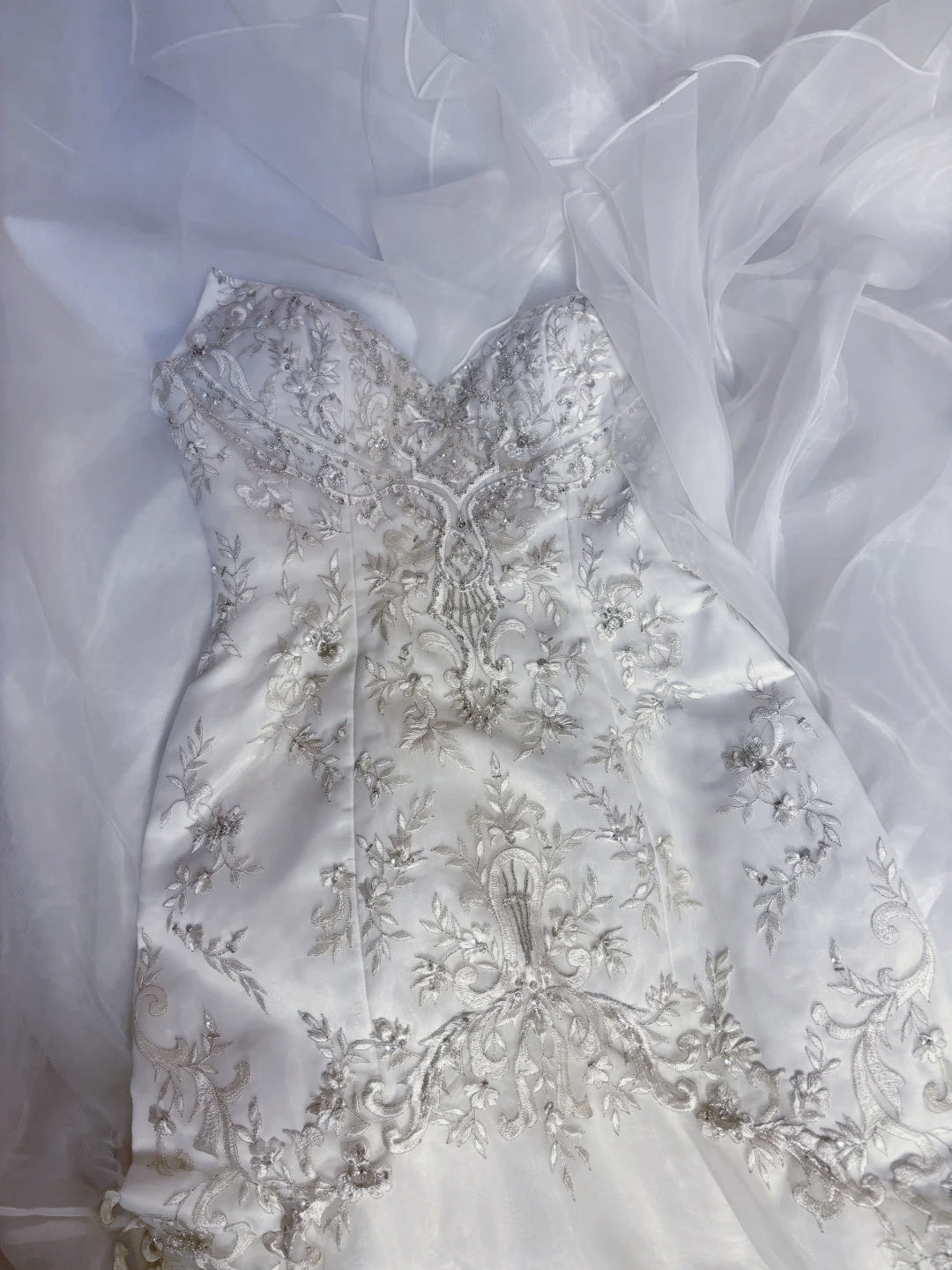 Luxurious Sweetheart Neck Mermaid Bridal Gowns Beading Appliques Sequins Wedding Dress AP2655