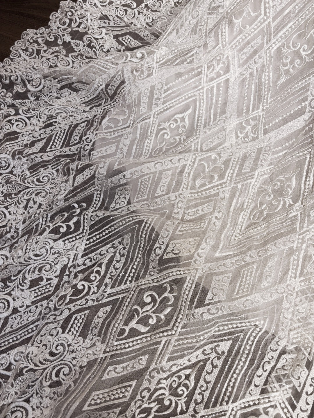 Minimalist Style Strapless Mermaid Bridal Gowns Appliques Lace Wedding Dress AP2659