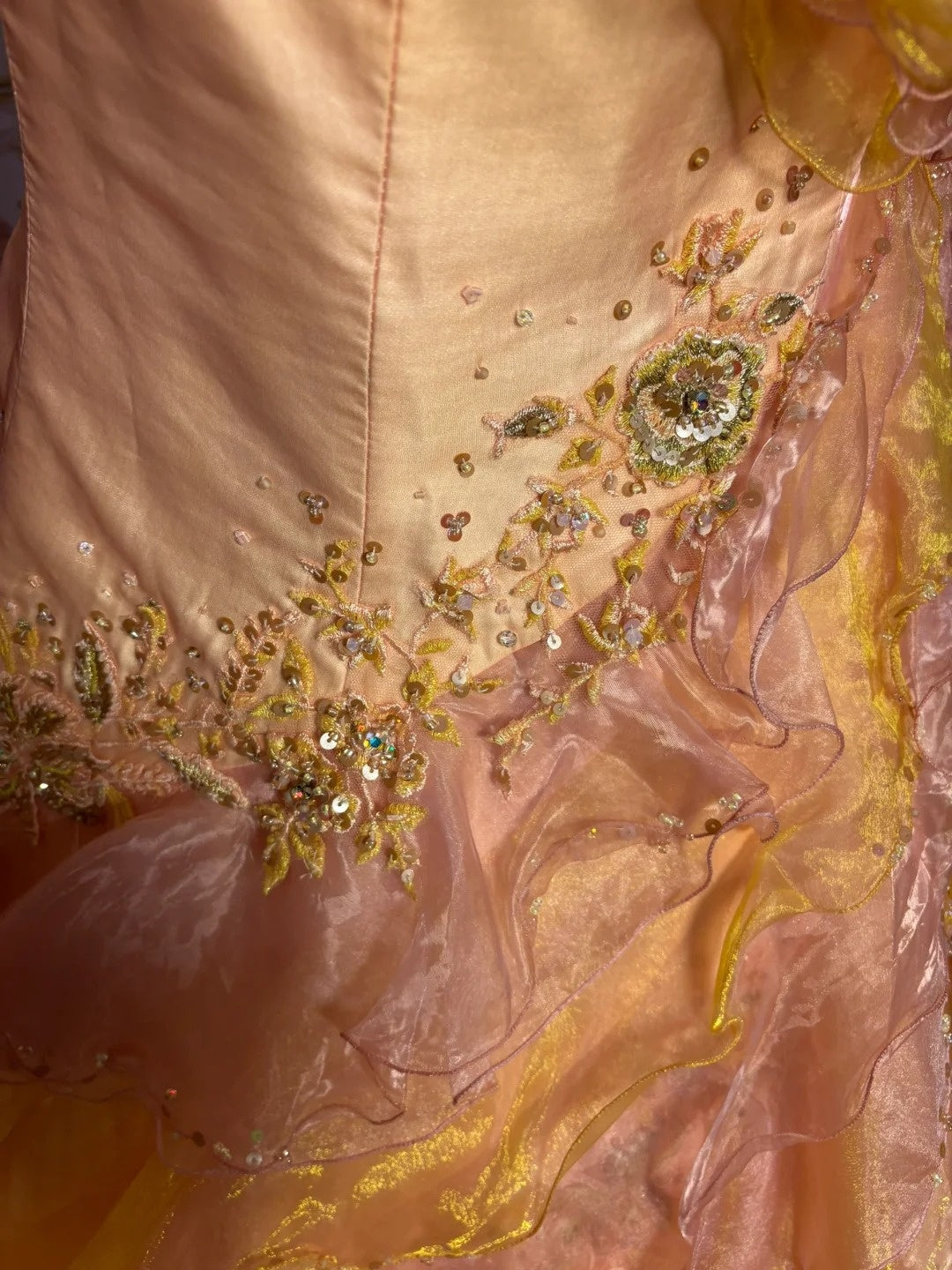 Stunning Strapless Formal Dresses Mermaid Beading Sequins Appliques Prom Dress AP2680