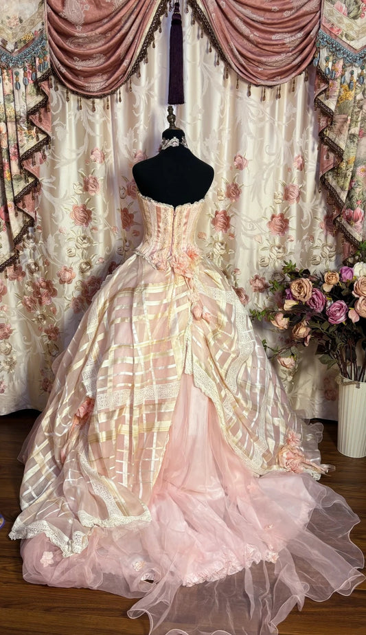 Unique A-Line Evening Gowns Sweetheart Neck Appliques Lace Beaded Prom Dress AP2682