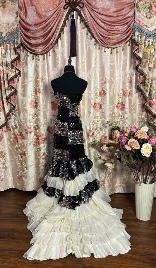 Adorable Spaghetti Straps Formal Tiered Mermaid Dresses Sequins Prom Dress AP2691