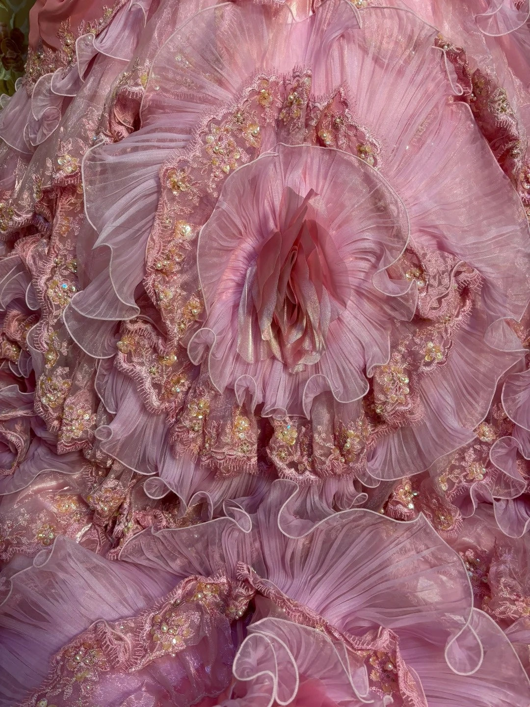 Pretty Strapless A-Line Evening Gowns Handmade Flowers Sequins Beading Appliques Prom Dress AP2700