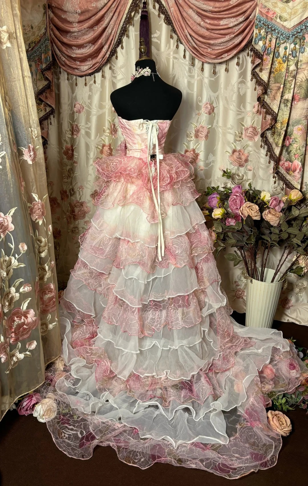 Fitted Strapless A-Line Birthday Dresses Handmade Flowers Tulle Homecoming Dress AP2750