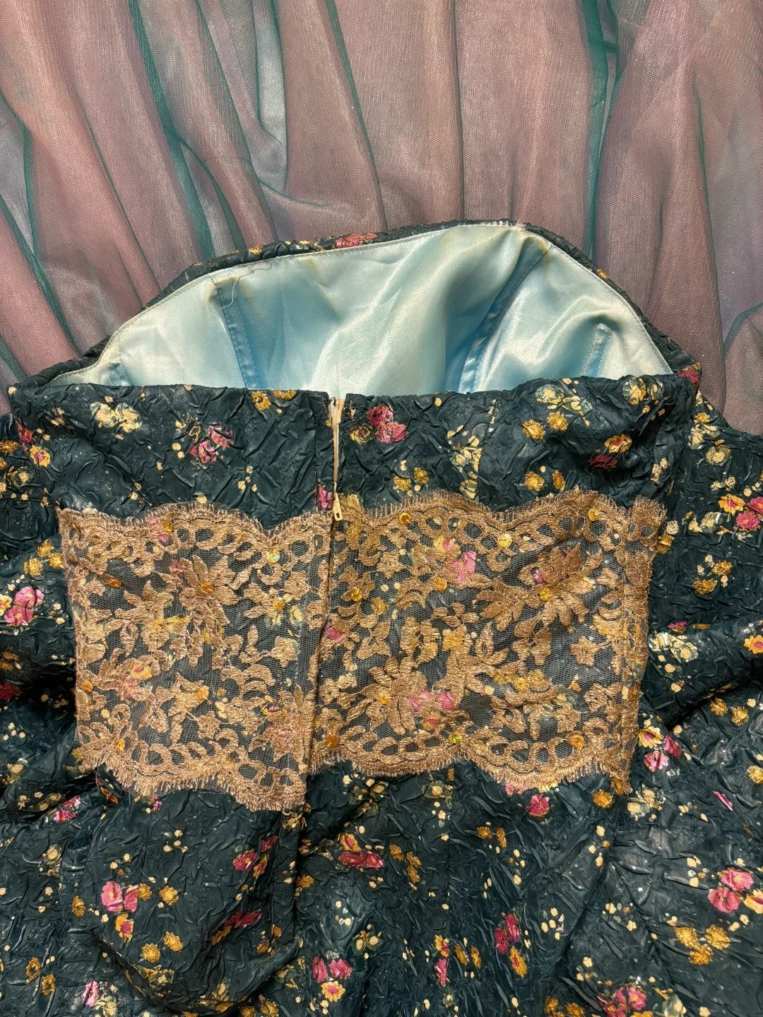 Floral A-Line Strapless Evening Dresses Sequins Lace Tulle Prom Dress AP2809