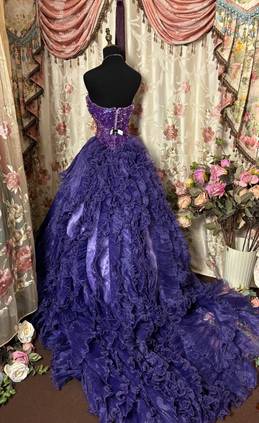 Luxurious A-Line Strapless Sweet 16th Sequins Beaded Prom Dress AP2822