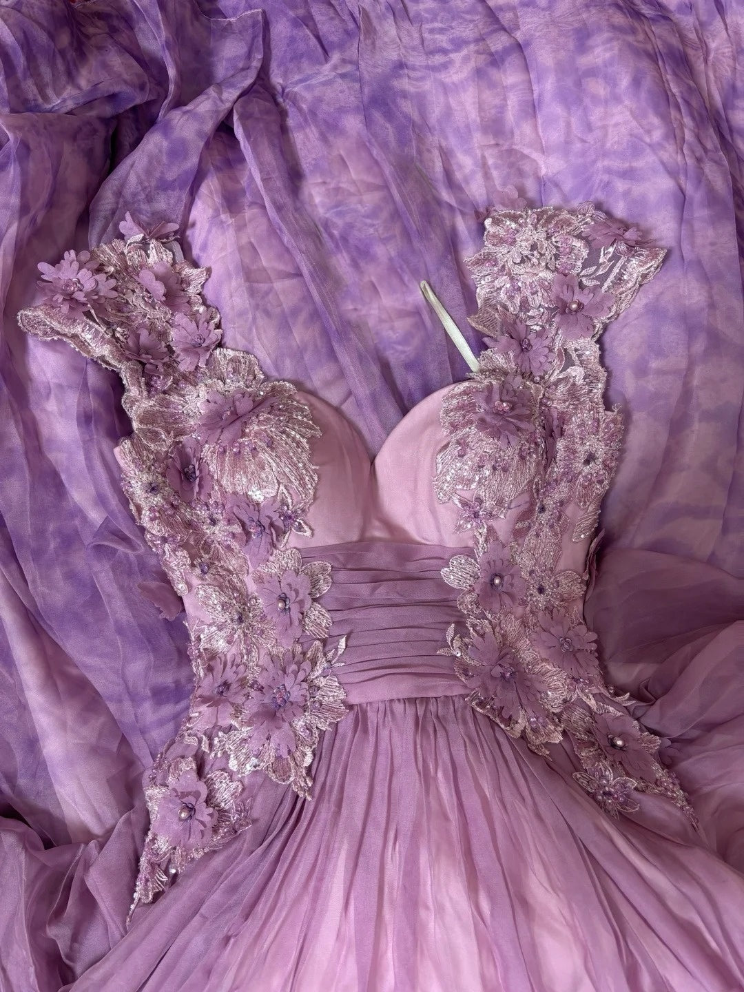 Artistic Spaghetti Strap Sheath Prom Dress Beads Appliques Sequins Formal Dresses AP2833