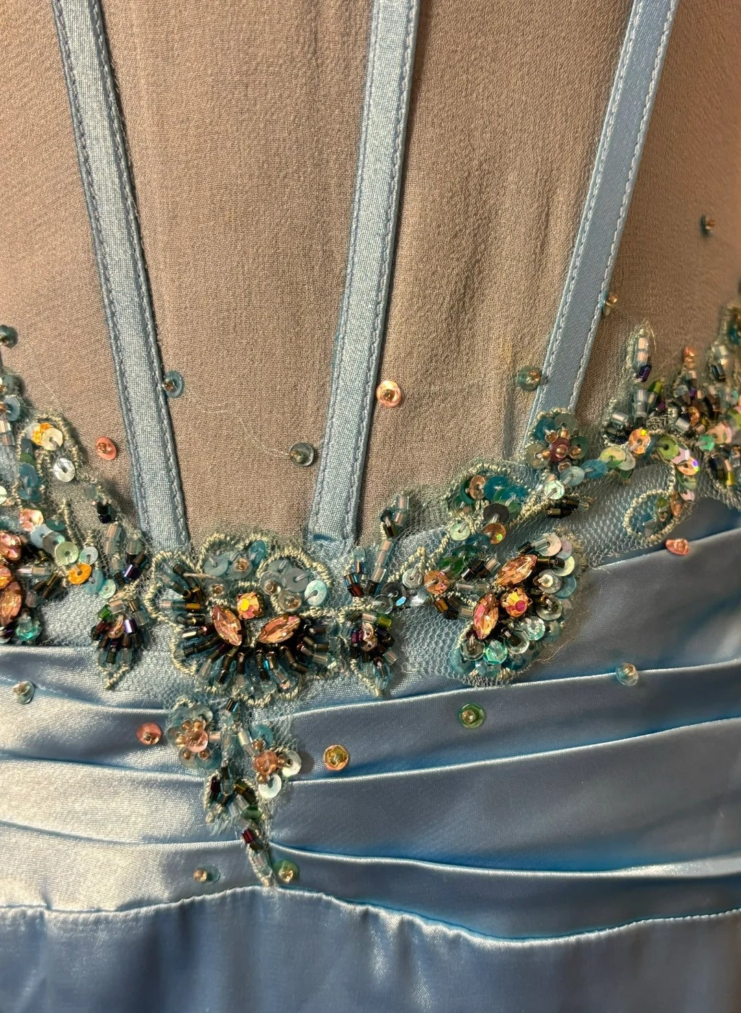 Fitted V-Neck Sheath Prom Dress Beads Sequins Crystals Formal Dresses AP2913