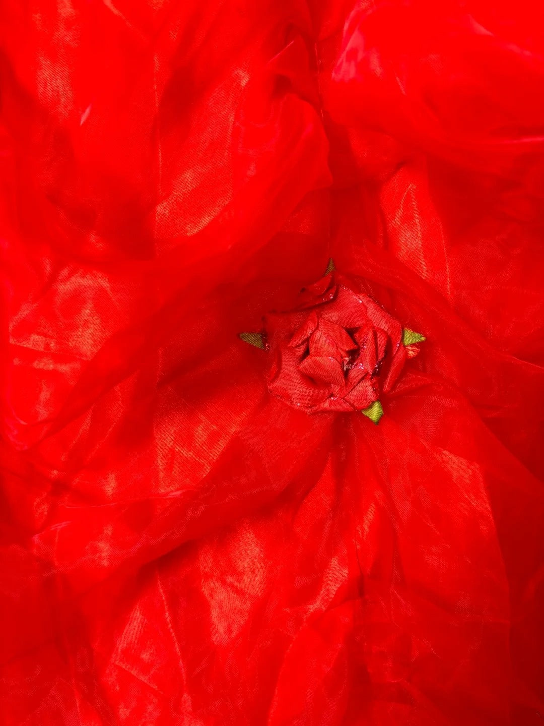 Fancy Spaghetti Strap A-Line Red Prom Dress Handmade Flowers Ruffled Tulle Evening Gowns AP2925