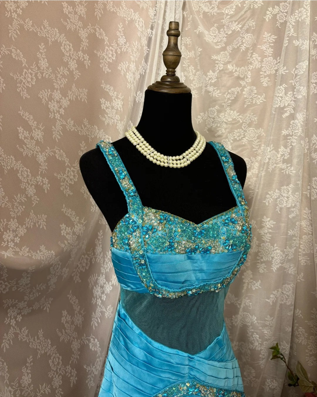 Graceful Spaghetti Strap Sheath Prom Dress Beads Crystals Pleated Formal Dresses AP2933