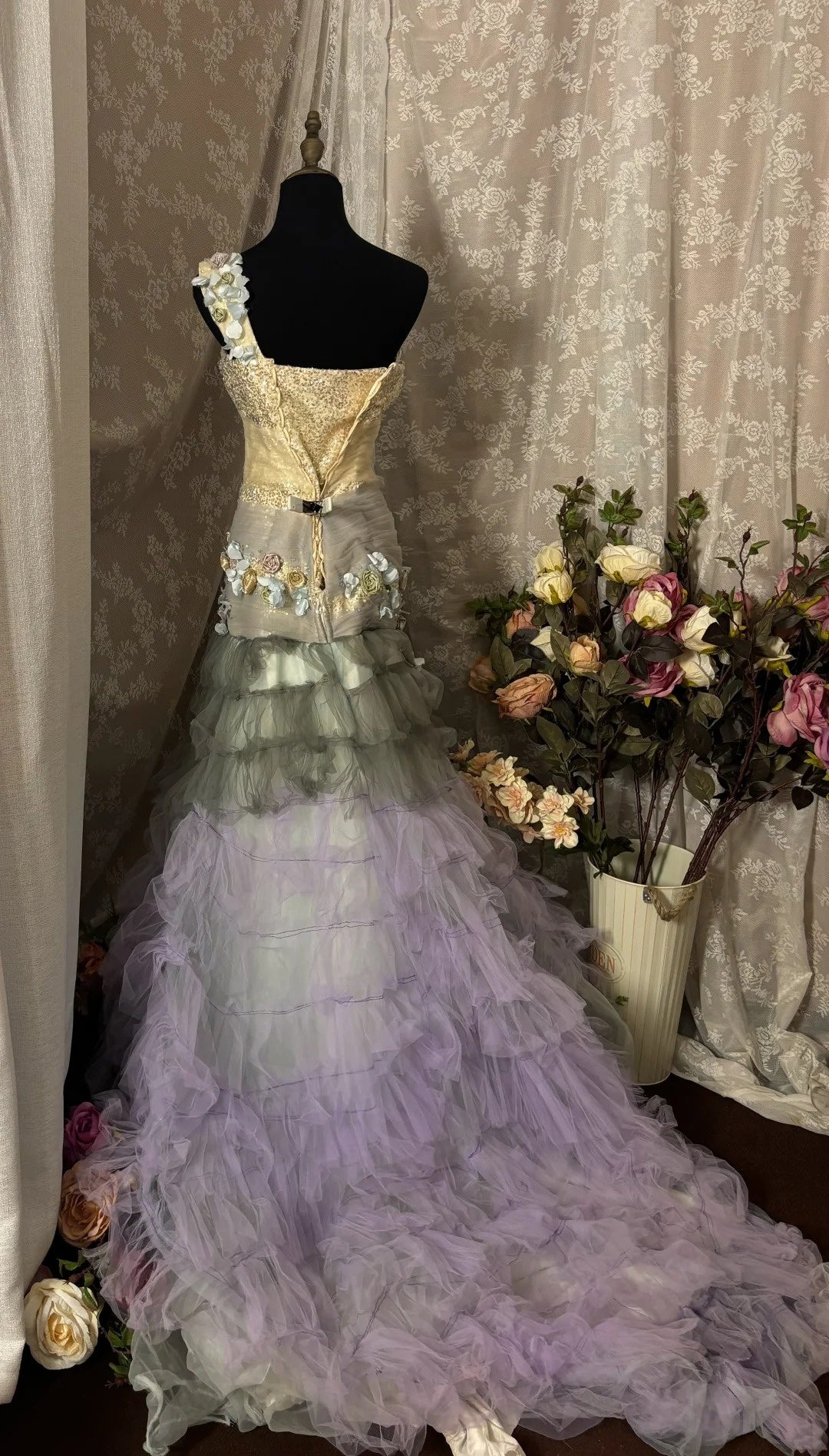 Glam One-Shoulder Mermaid Evening Dresses Beads Sequins Appliques Tulle Tiered Prom Dress AP2945