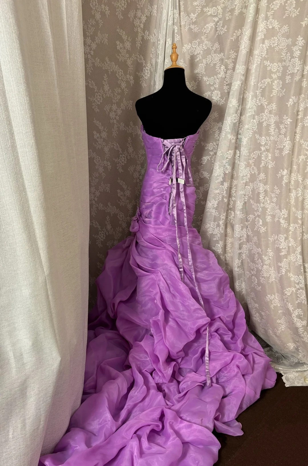 Artistic Strapless Mermaid Evening Gowns Handmade Flowers Beads Ruffles Train Purple Prom Dress AP2991