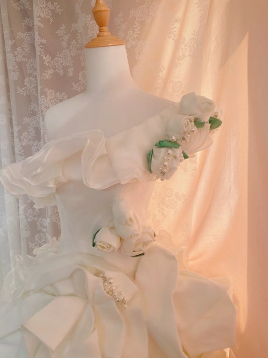 French Style A-Line One Shoulder Bridal Gowns Handmade Flowers Beads Crystals Wedding Dress AP3057