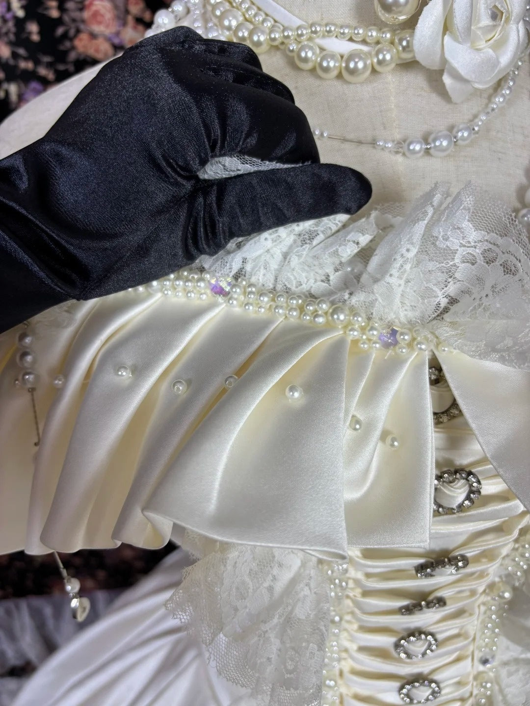 Flattering Off-Shoulder A-Line Bridal Dress Bows Crystals Beads Lace Sequins Wedding Dress AP3071