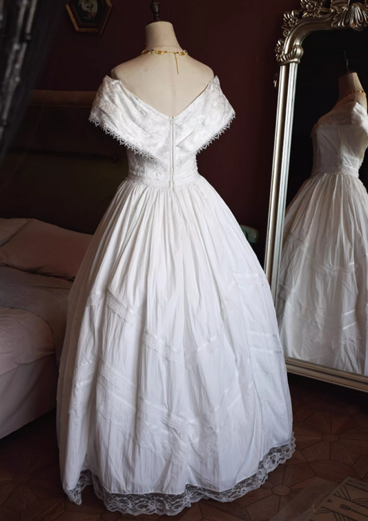 Modern A-Line Off-Shoulder Engagement Gowns Appliques Lace Wedding Dress AP3130