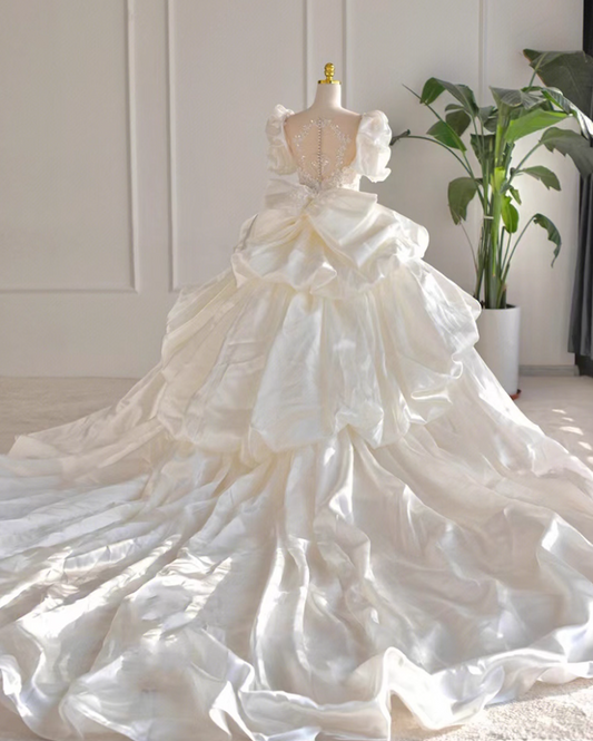 Graceful A-Line Illusion Neck Bridal Gowns Puffy Sleeve Beads Sequins Appliques Satin Wedding Dress AP3145