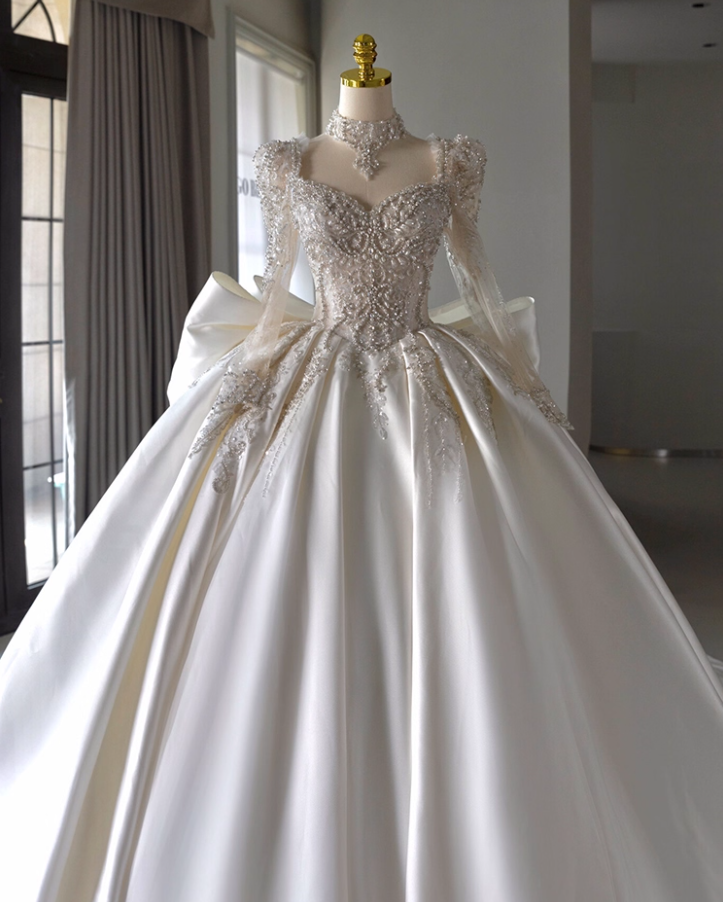 Sheen A-Line Sweetheart Neck Bridal Gowns Beading Sequins Bow Long Sleeve Wedding Dress AP3155