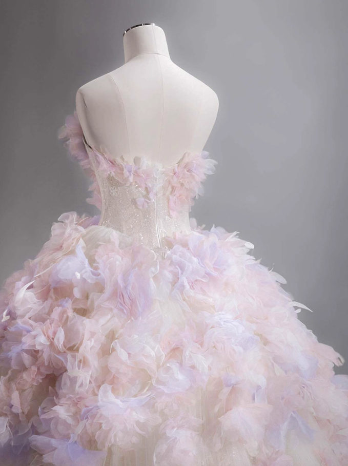 Dramatic Strapless A-Line Long Formal Dresses Sequins Appliques Tulle Prom Dress AP3160