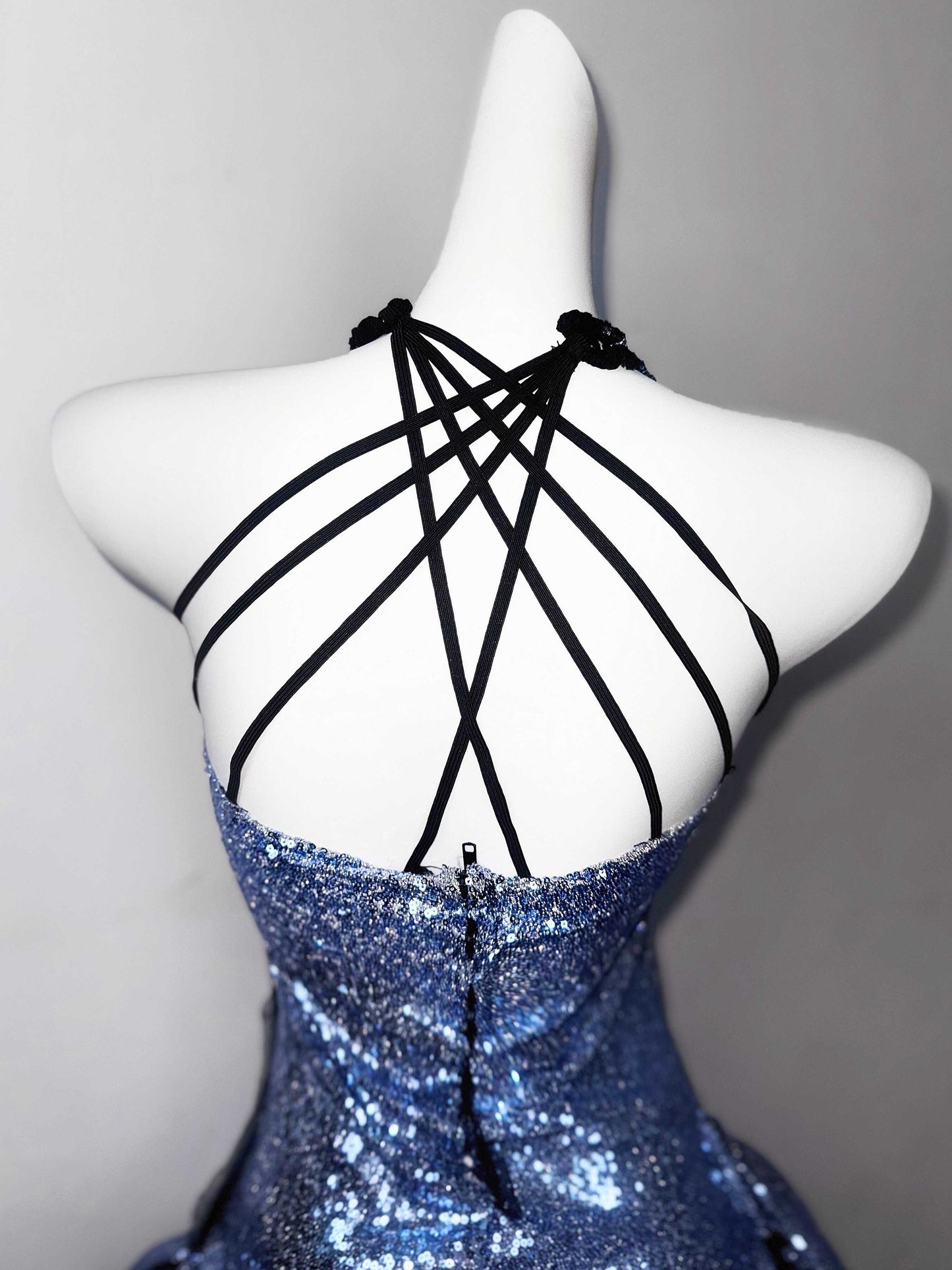 Romantic A-Line Halter Neck Birthday Dresses Sequins Appliques Beading Tulle Homecoming Dress AP3190