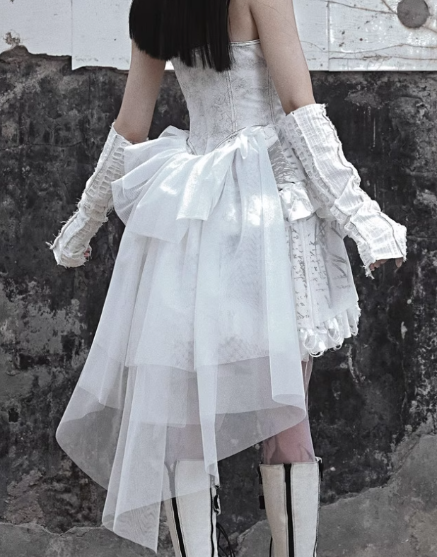 Classical Spaghetti Straps A-Line Birthday Gowns Beads Tulle Ruffles Homecoming Dress AP3198