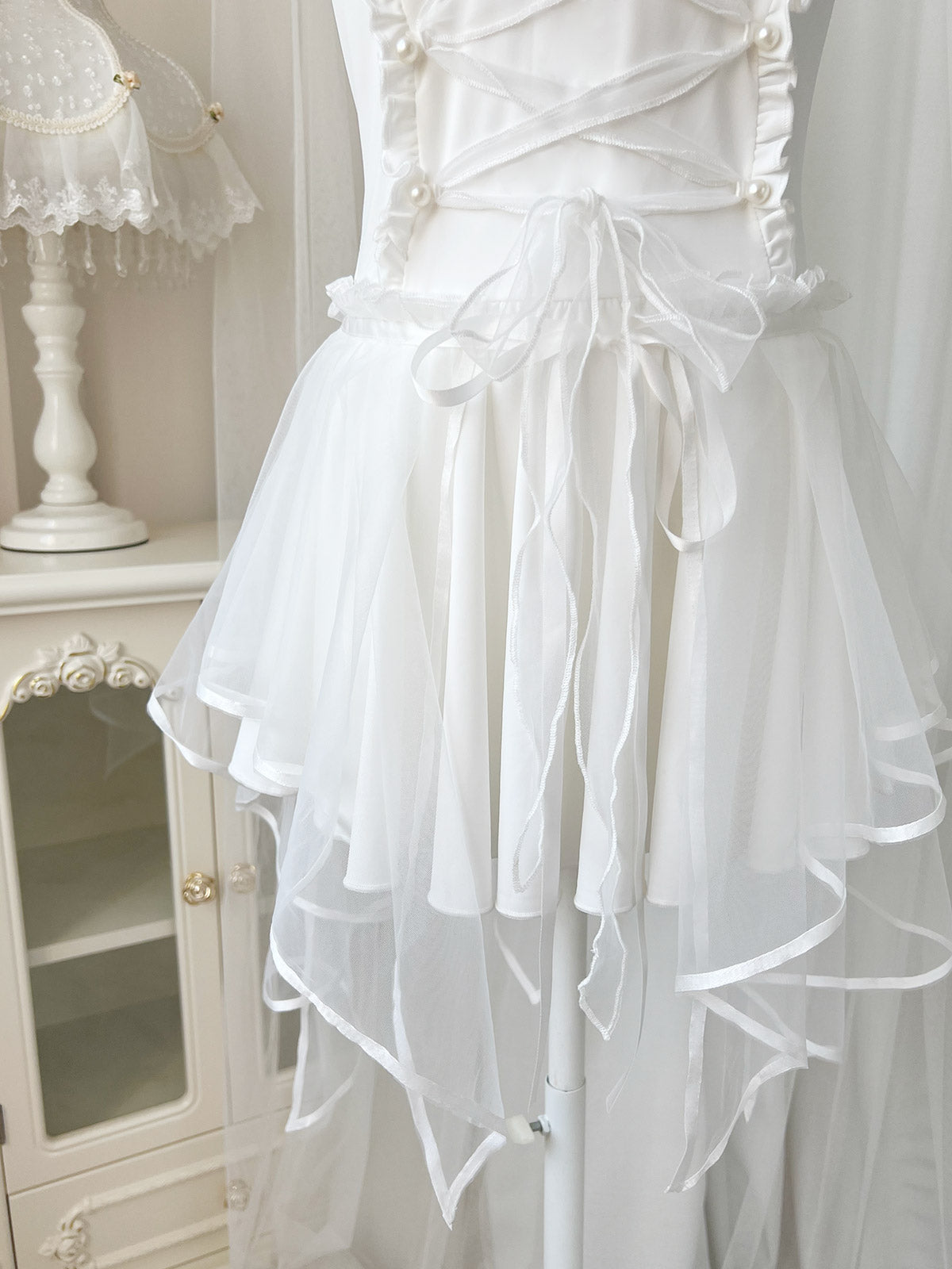 Princess Square Neck A-Line Birthday Gowns Pearls Bows White Tulle Homecoming Dress AP3236