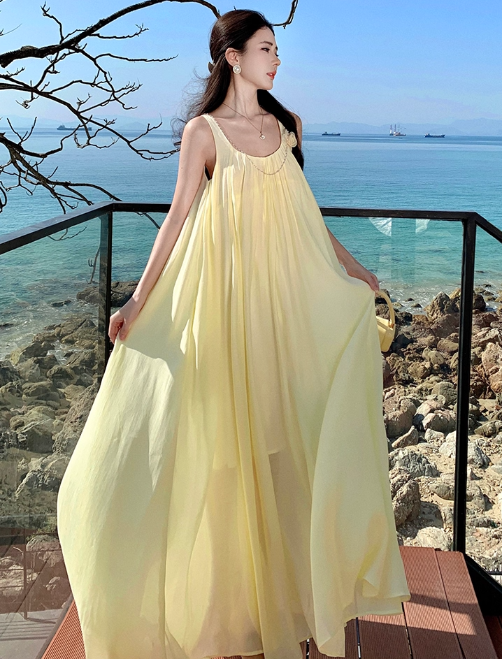 Vibrant Flowy Spaghetti Strap A-Line Maxi Dress Dopamine Style Double Layers 3D Floral Beading Long Dress AP3311