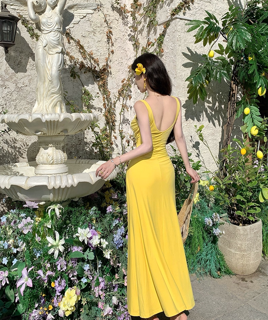 Elegant Spaghetti Strap A-Line Yellow Maxi Dress Modern Ruched Neckline Flowy Seaside Outfit Long Dress AP3341