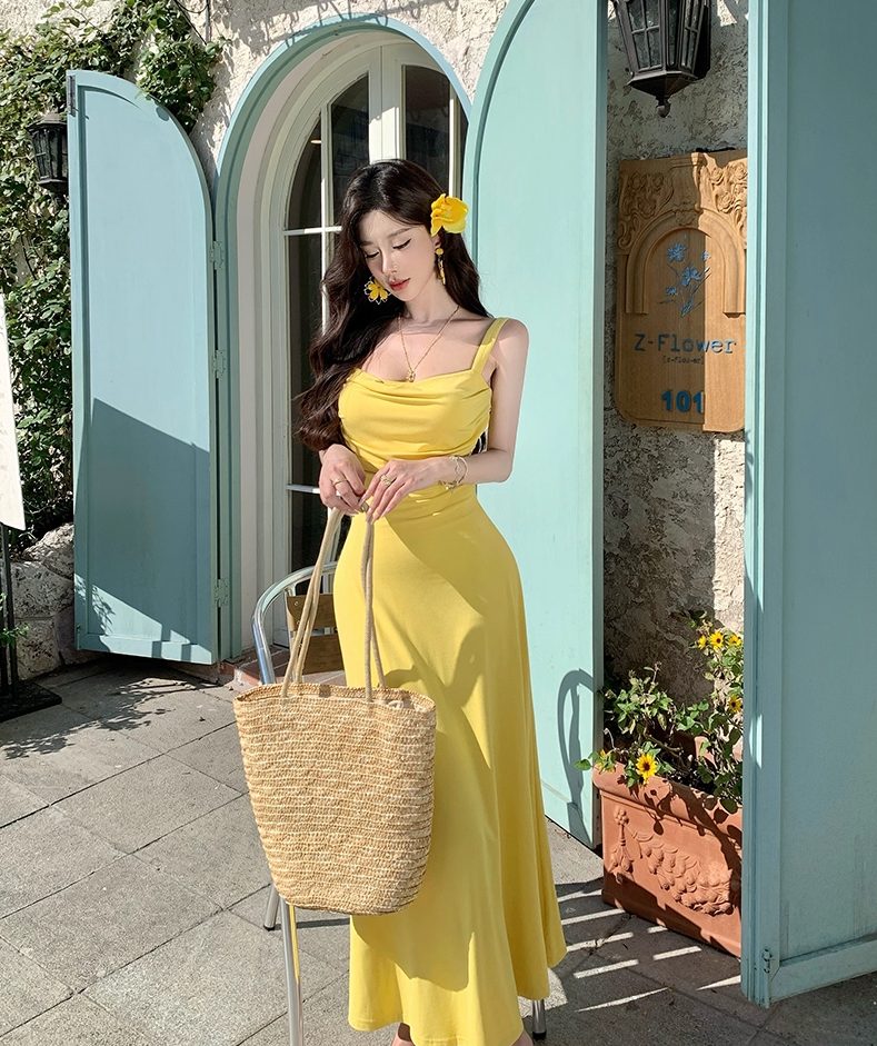 Elegant Spaghetti Strap A-Line Yellow Maxi Dress Modern Ruched Neckline Flowy Seaside Outfit Long Dress AP3341