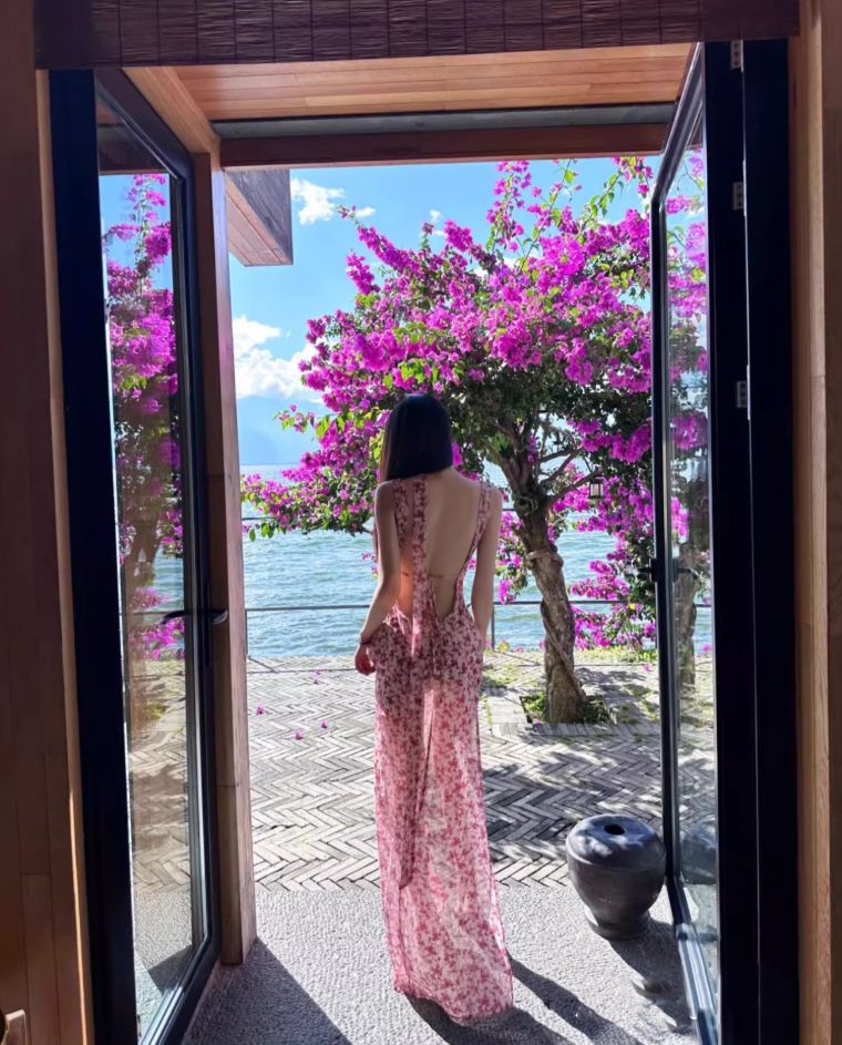 Luxury Sheath Bikini Cover-Up Floral Maxi Dresses Hot Girls Sweetheart Neck Backless High-Slit Long Dress AP3524