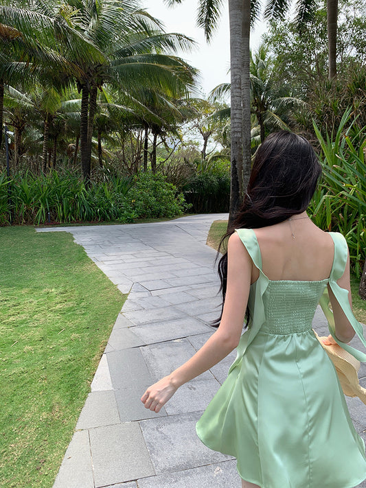 Fabulous Spaghetti Strap A-Line Ruffles Trim Mini Dress Fashion Green Satin Partied Outfit Short Dress AP3527