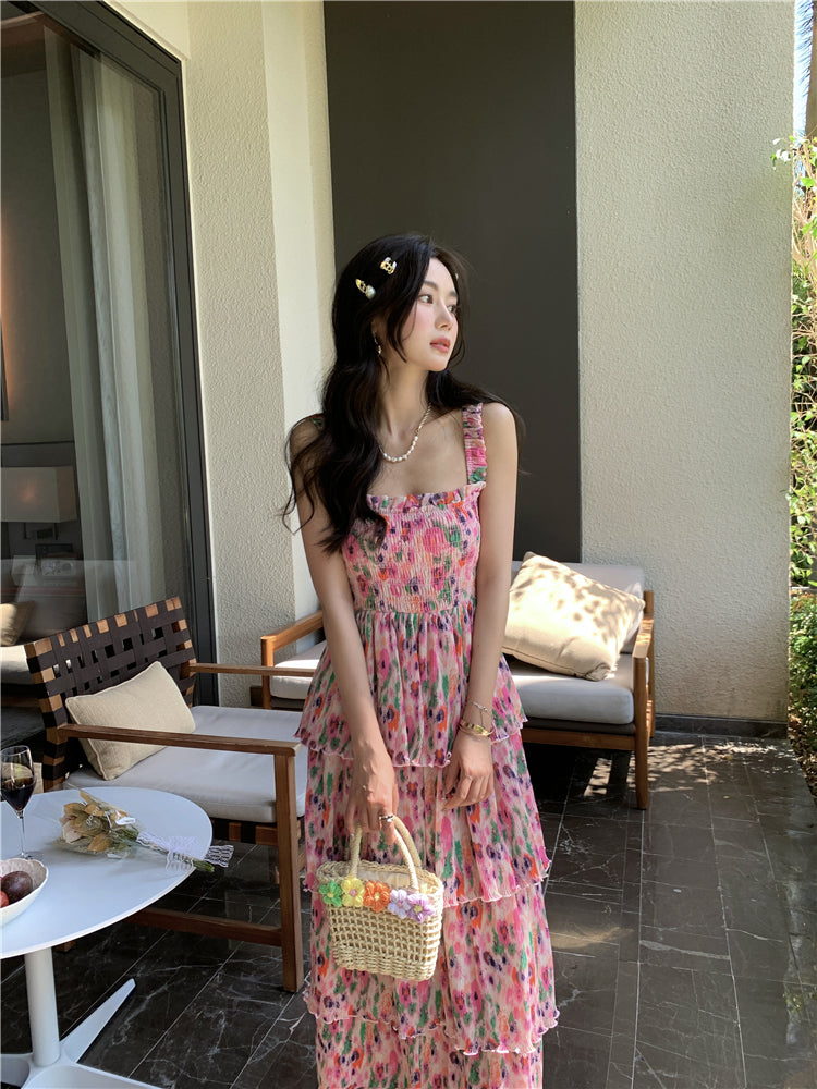 Ornate Floral Print A-Line Cinched Bodice Maxi Dress Glamorous Spaghetti Straps Tiered Hem Long Dress AP3596