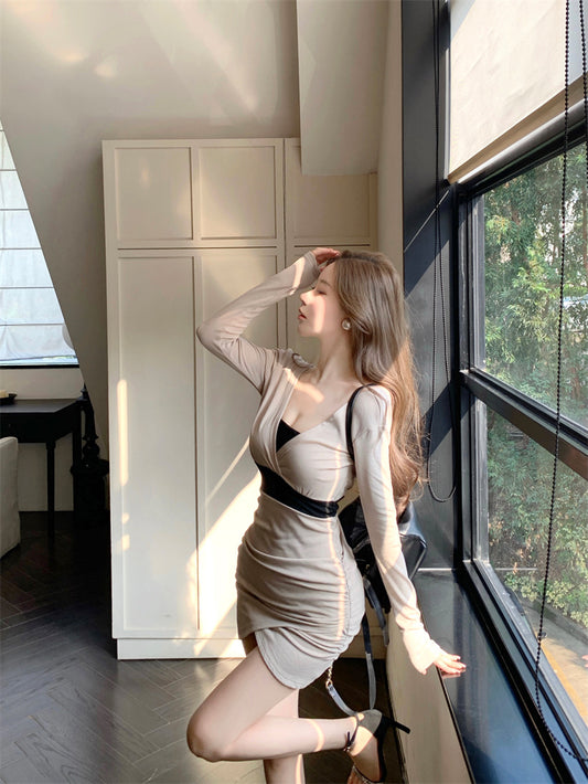 Fitted Color-Block V-Neck Draped Mini Skirt Vogue Long Sleeve Bodycon Asymmetric Hem Short Dress AP3782