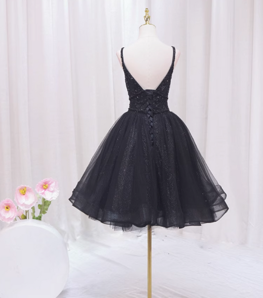Adorable A-Line Spaghetti Strap Black Birthday Gowns Sequins Beading Tiered Tulle Homecoming Dress AP4470