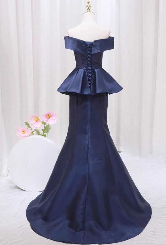 Fitted Off-Shoulder Mermaid Evening Gowns Simple Ruffles Prom Dress AP4473