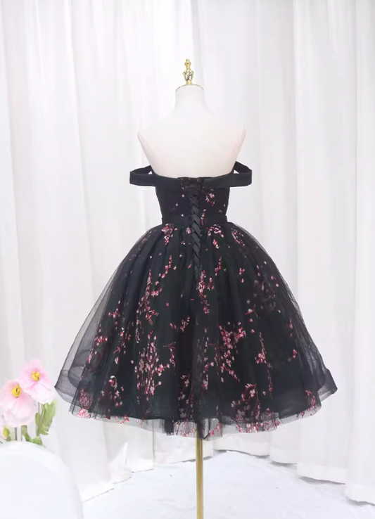 Flattering Off-Shoulder Black A-Line Birthday Dresses Floral Print Tulle Homecoming Dress AP4474
