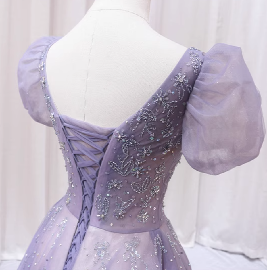 Classical A-Line Square Neck Lavender Tulle Sweet 16th Evening Gowns Sequins Puffy Short Sleeve Beaded Prom Dress AP4590