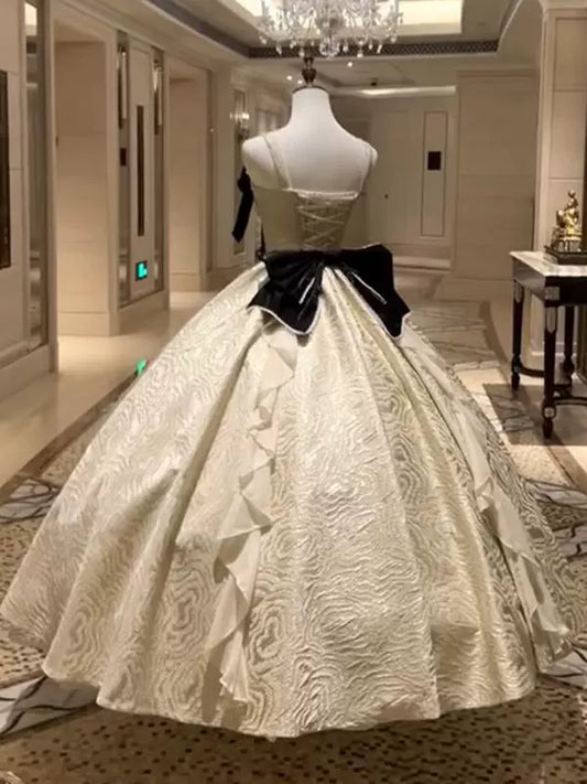 Gen Z Style Spaghetti Strap A-Line Beading Sweet 16th Dresses Bows Handmade Flowers Prom Dress AP4770
