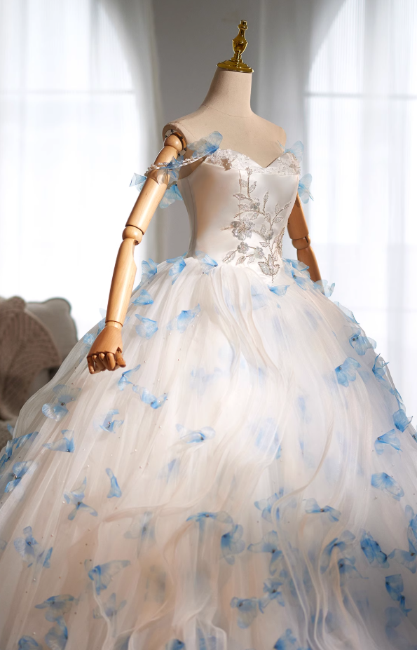 Exquisite Off-Shoulder A-Line Ruffles Tulle Sweet 16th Dresses Butterflies Sequins Beads Prom Dress AP5023