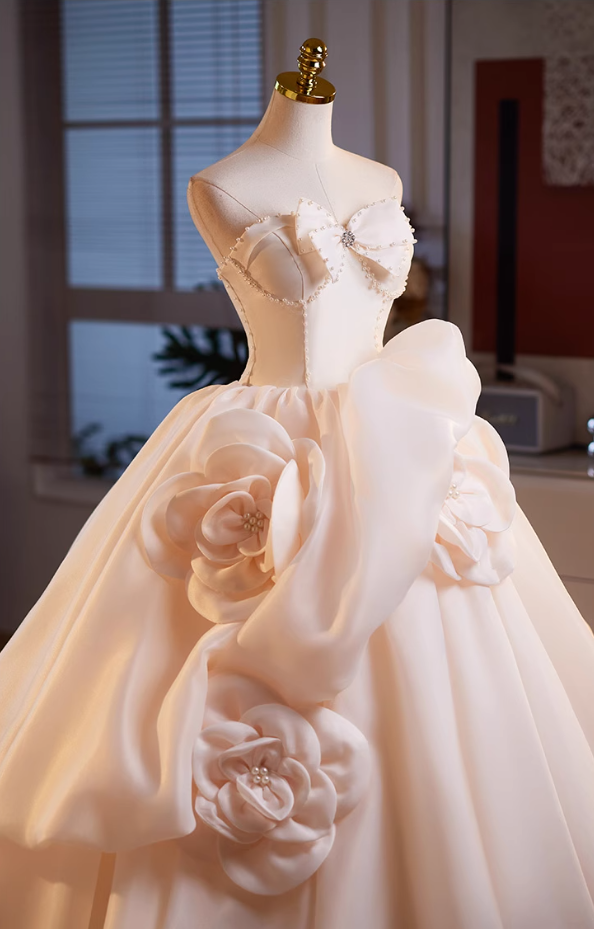 Trendy Strapless A-Line Ruffles Tulle Sweet 16th Gowns Beading Handmade Flowers Bow Prom Dress AP5061