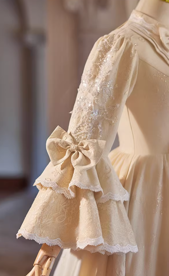 Attractive A-Line Tiered High Collar Sweet 16th Dresses Sequins Bows Long Sleeve Pearls Jacquard Prom Dress AP5309