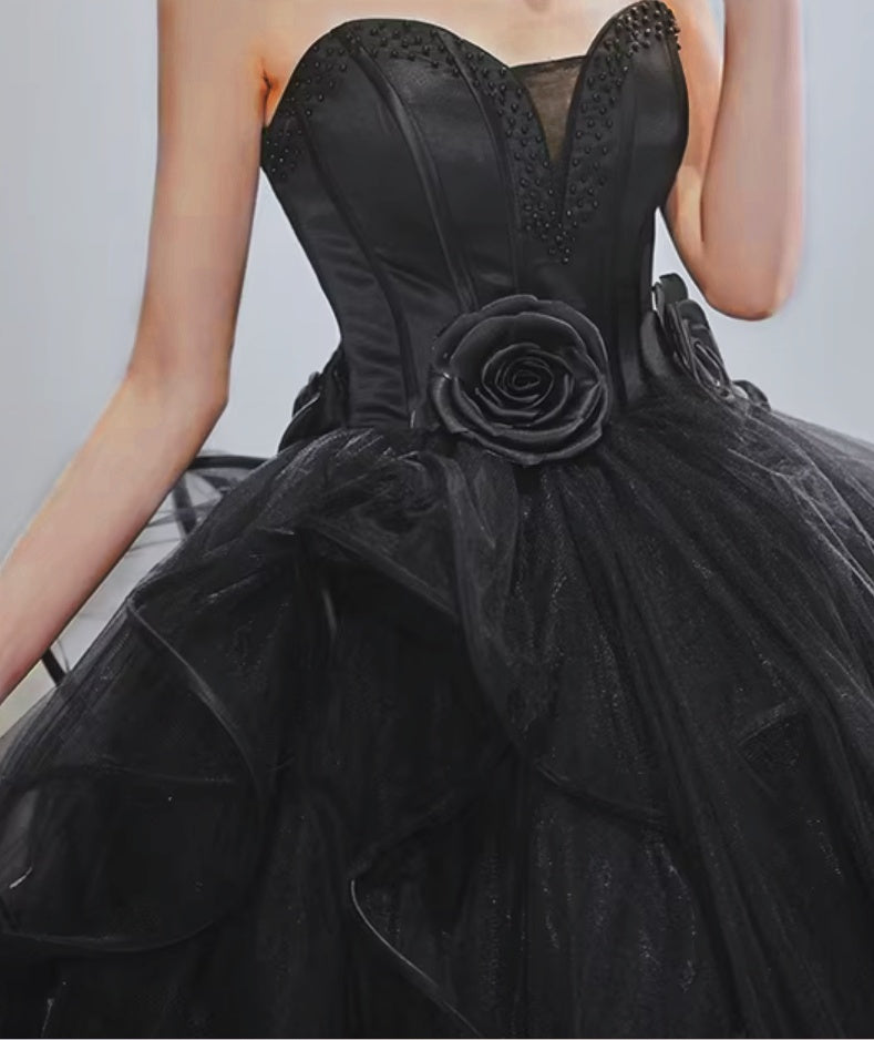 Maximalism Strapless A-Line Ruffles Tulle Sweet 16th Gowns Beads Handmade Flowers Black Prom Dress AP5887