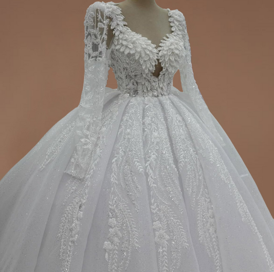 Gorgeous A-Line Sweetheart Neck Bridal Gowns Long Sleeve Sequins Beading Appliques Wedding Dress AP6266